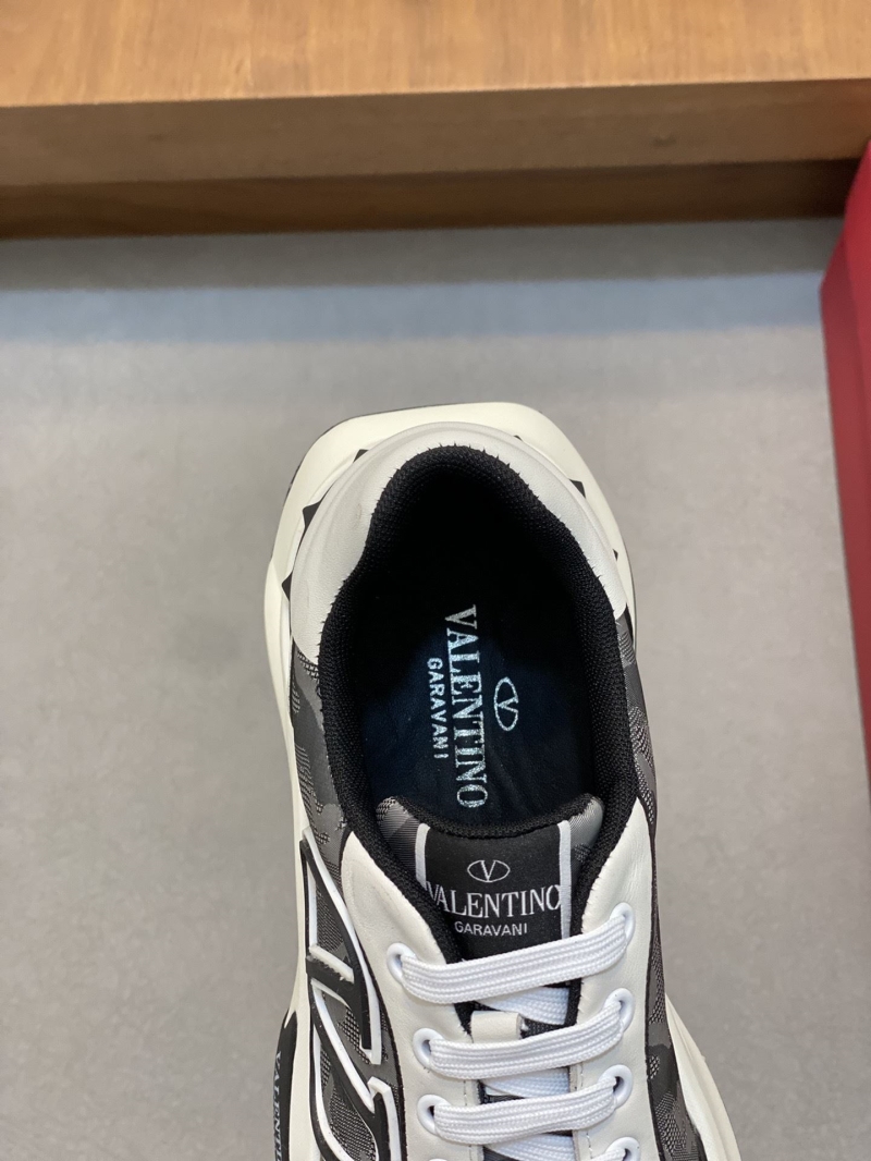 Valentino Sneakers